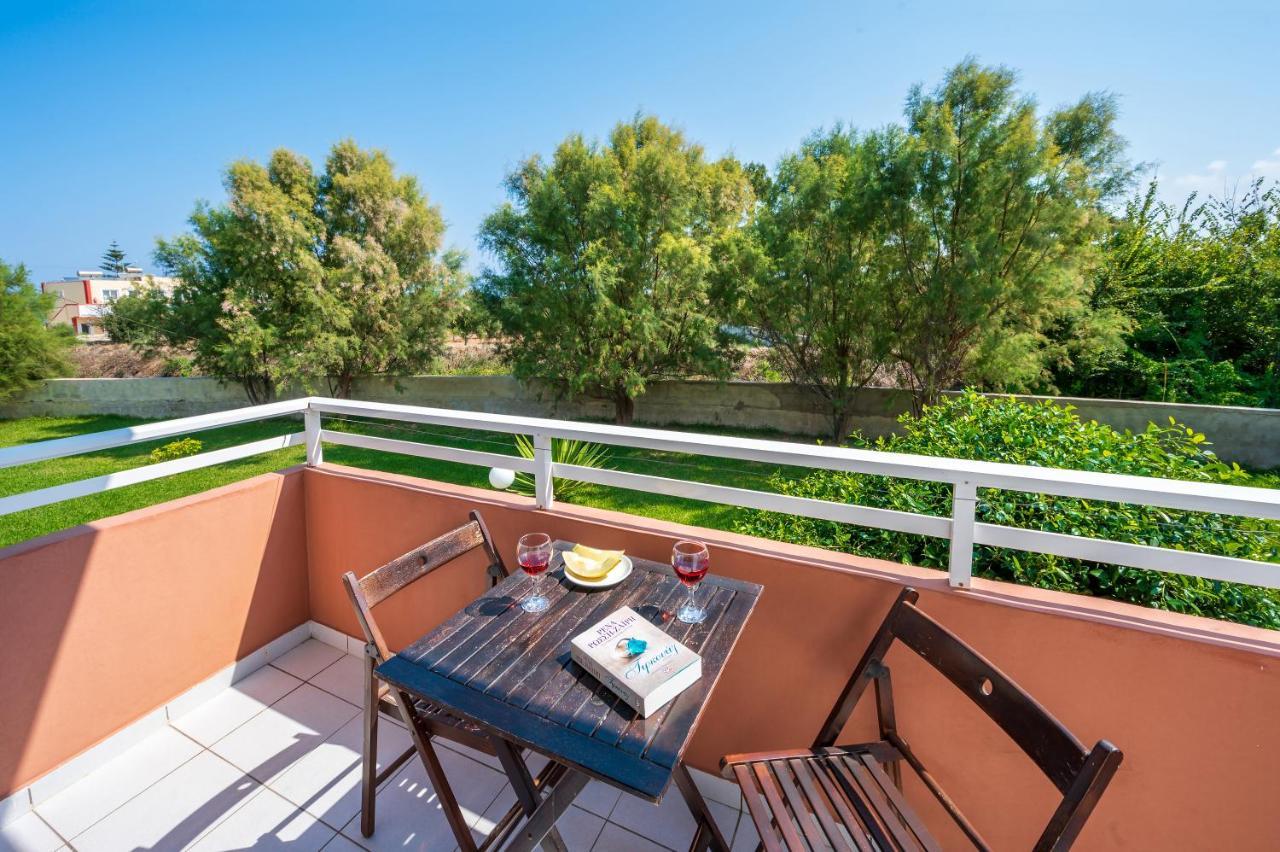 Jonathan Studio Apartments Tigaki Dış mekan fotoğraf