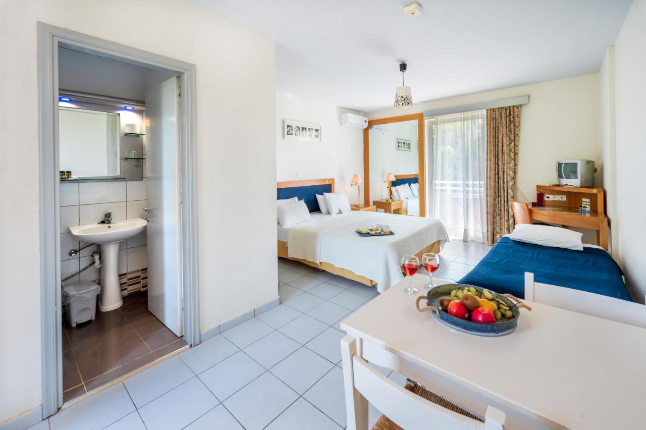 Jonathan Studio Apartments Tigaki Dış mekan fotoğraf